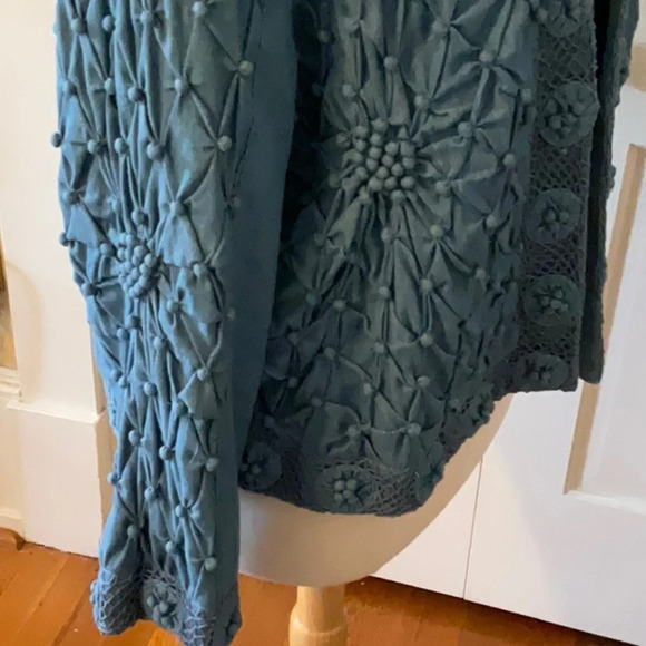 🦋 So Adorable NWOT Drapers and Damon‘s open front jacket w/3D accents 🦋 - Picture 2 of 11